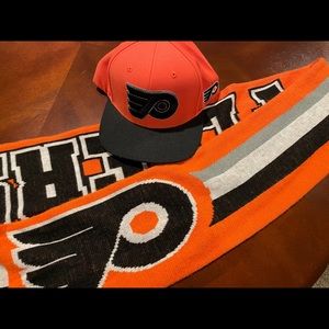 Philadelphia Flyers bundle hat and scarf